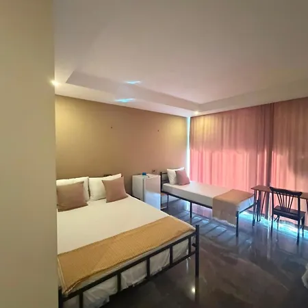 Koesk Boutique - Old Town & Center Ξενοδοχείο